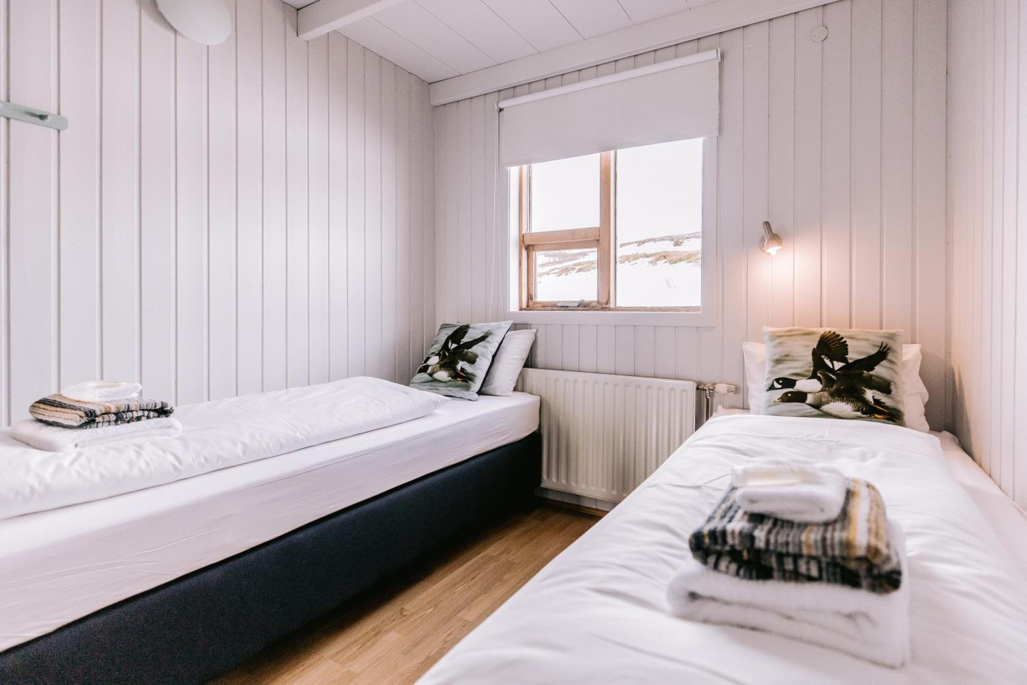 Hlid Cottages มีวาทน์ ภายนอก รูปภาพ