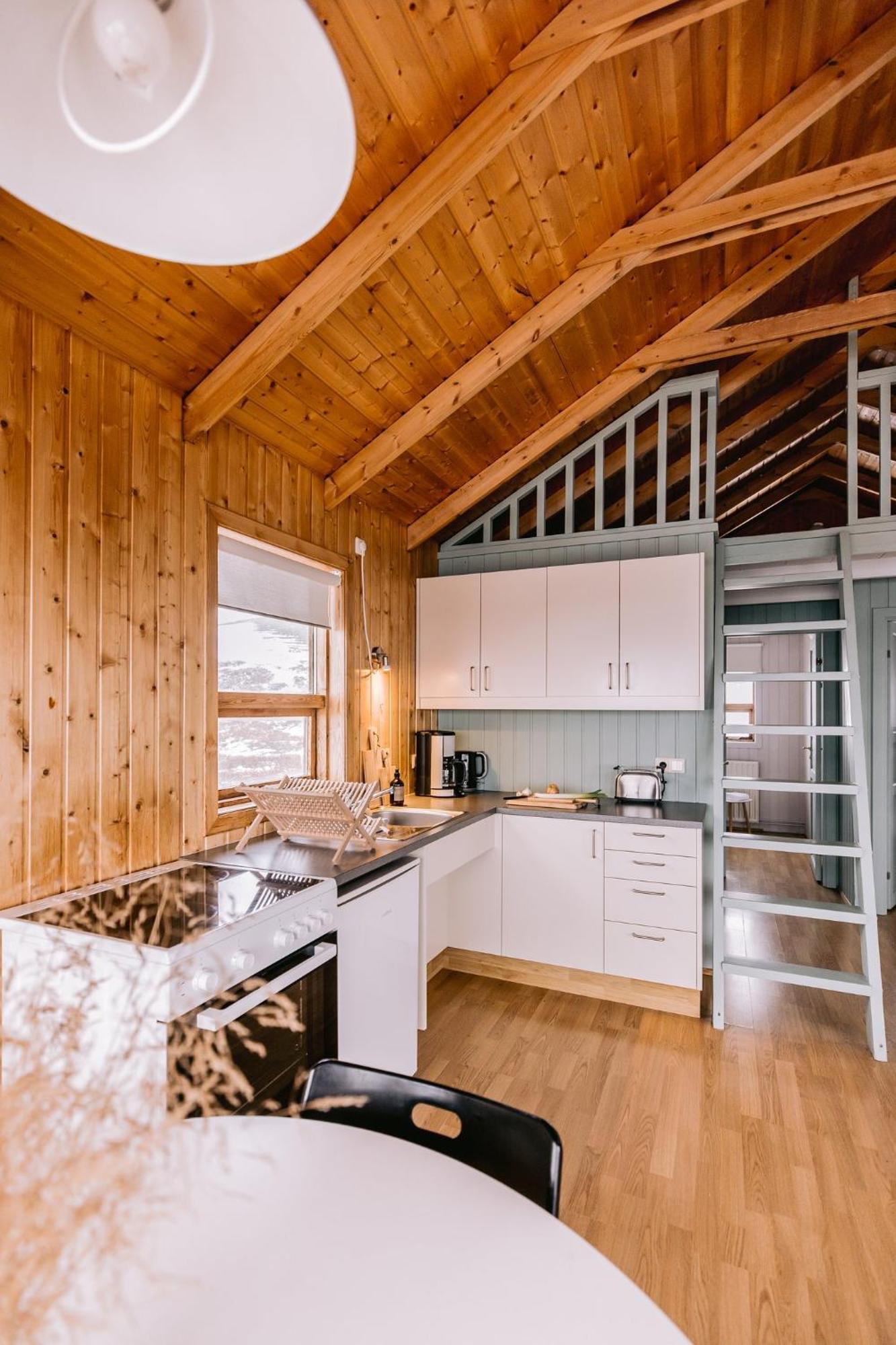 Hlid Cottages มีวาทน์ ภายนอก รูปภาพ